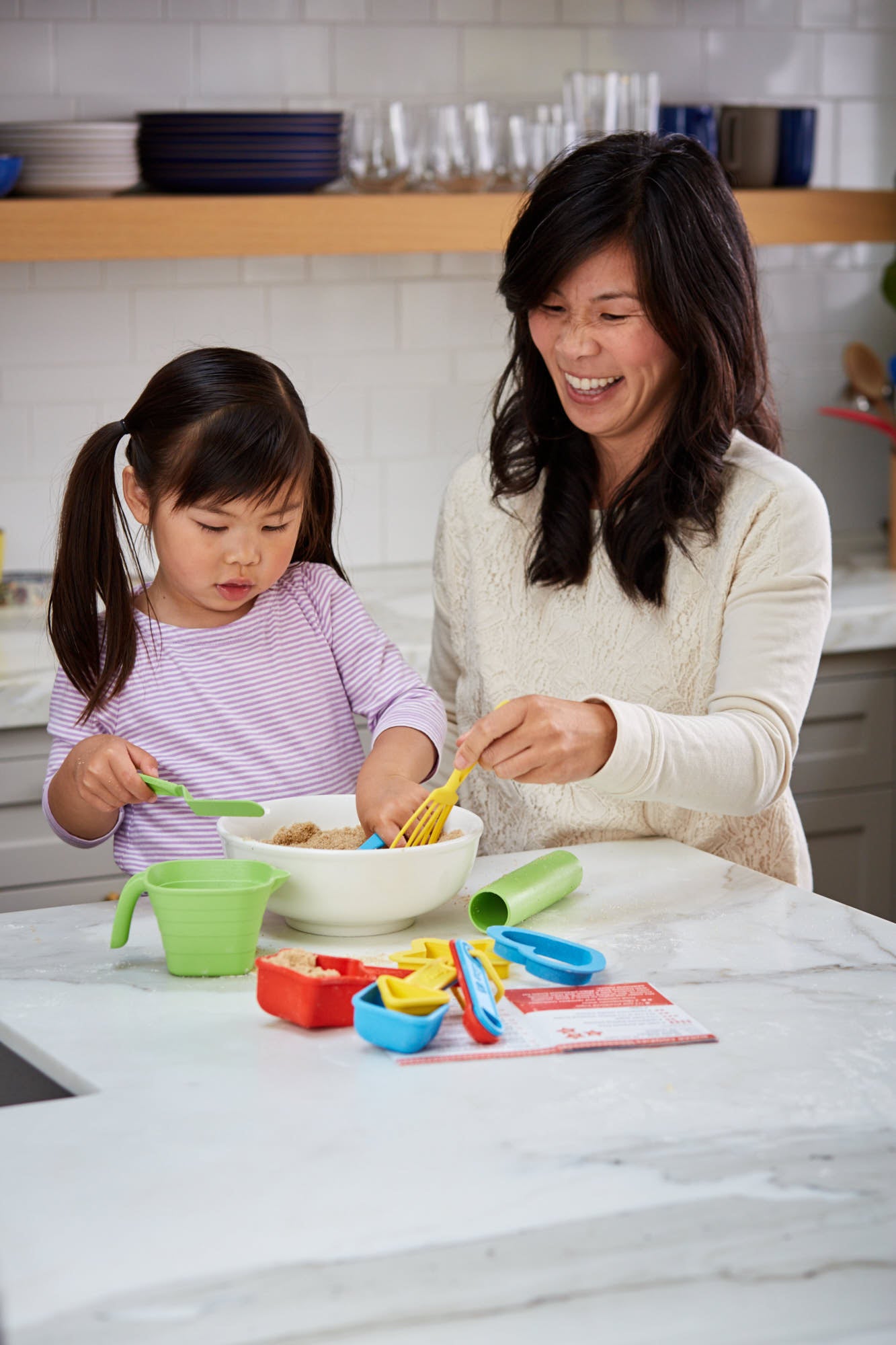Green Toys Bake by Shape