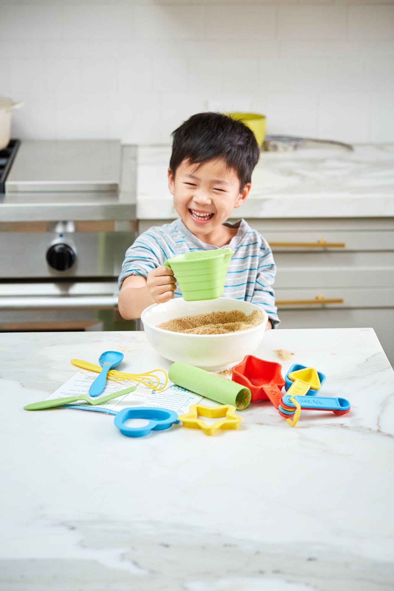 Green Toys Bake by Shape